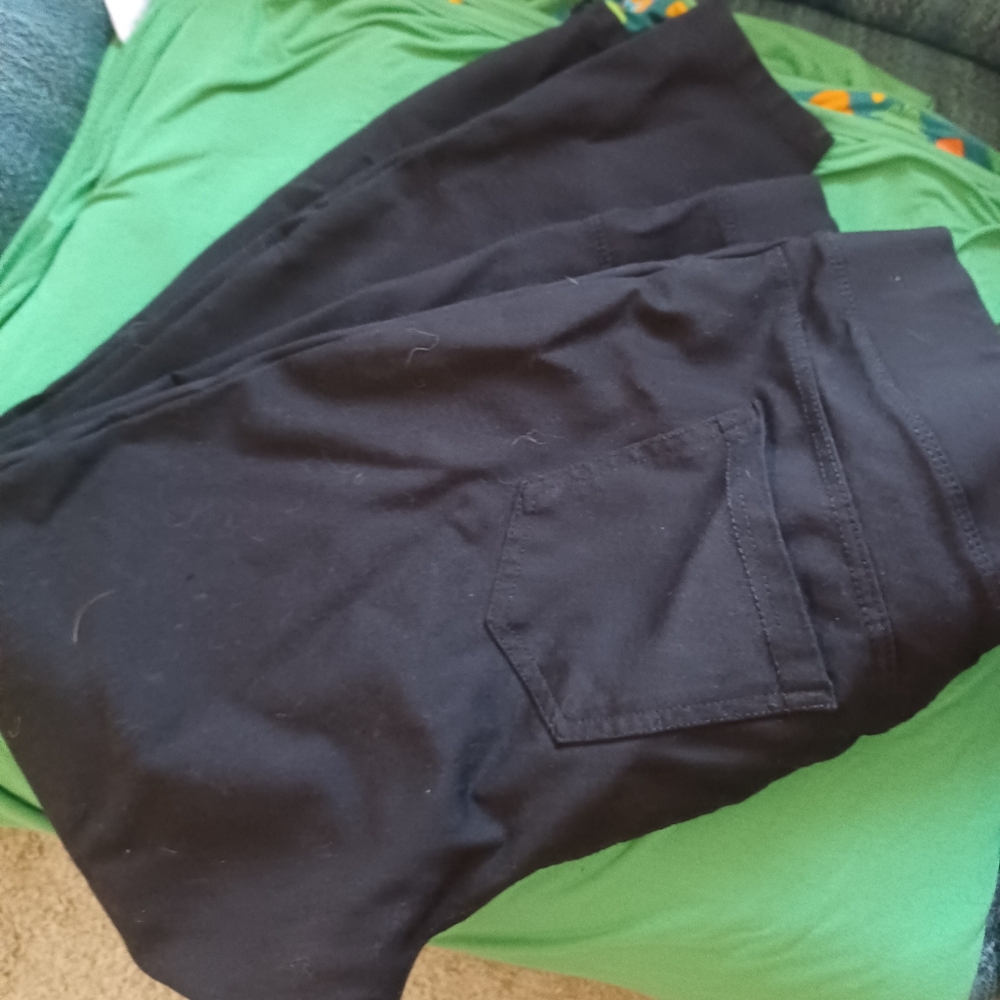 Black dress pants